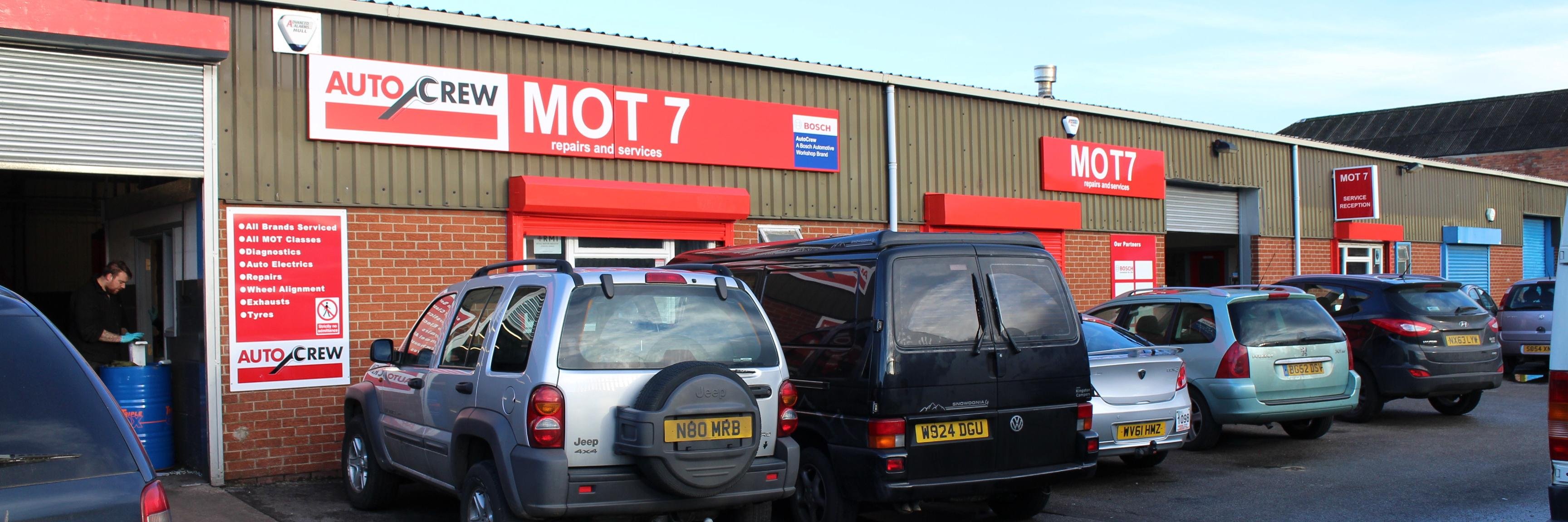 mot7hull's profile banner image