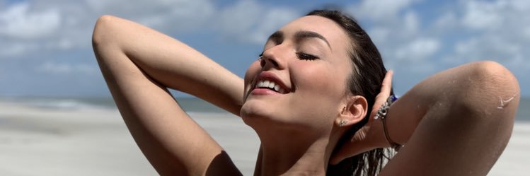 anaArants's profile banner image