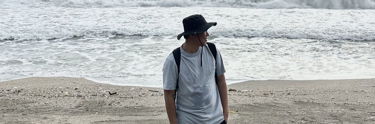 madzmntlb's profile banner image