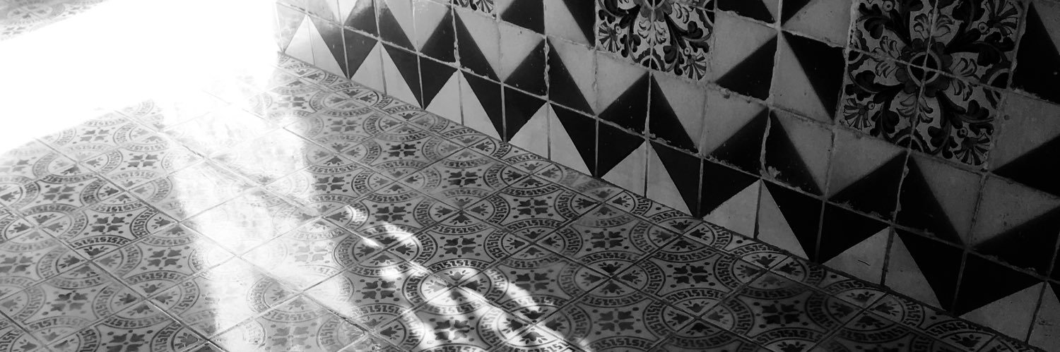 AssiaBach's profile banner image