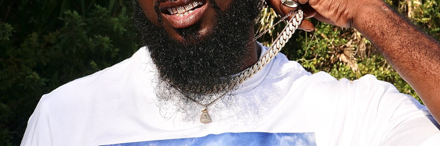 MusicallyClutch's profile banner image