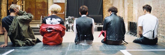 Songjiwons's profile banner image