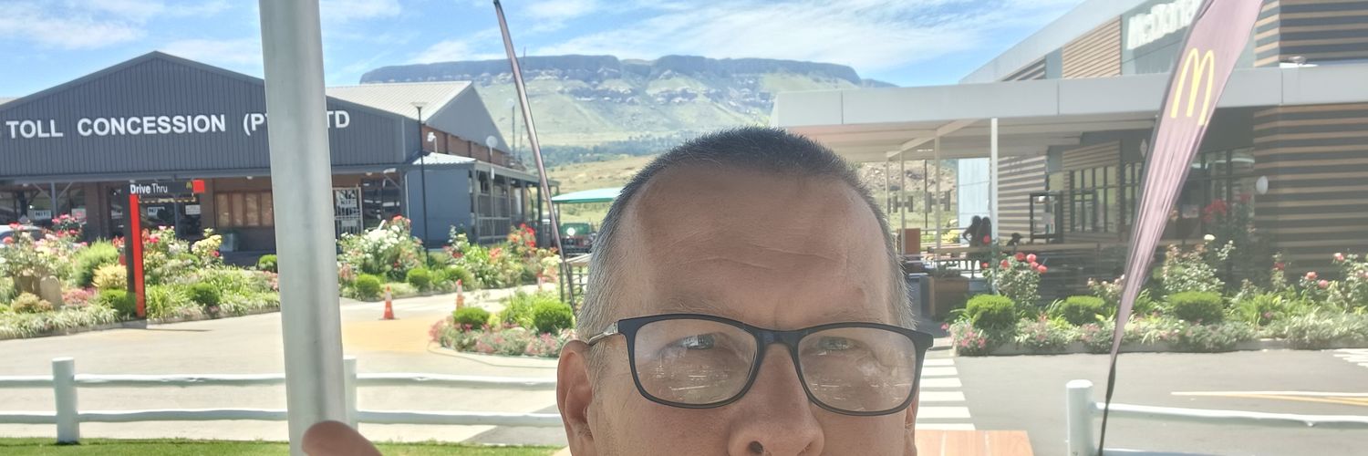 shweetpete's profile banner image