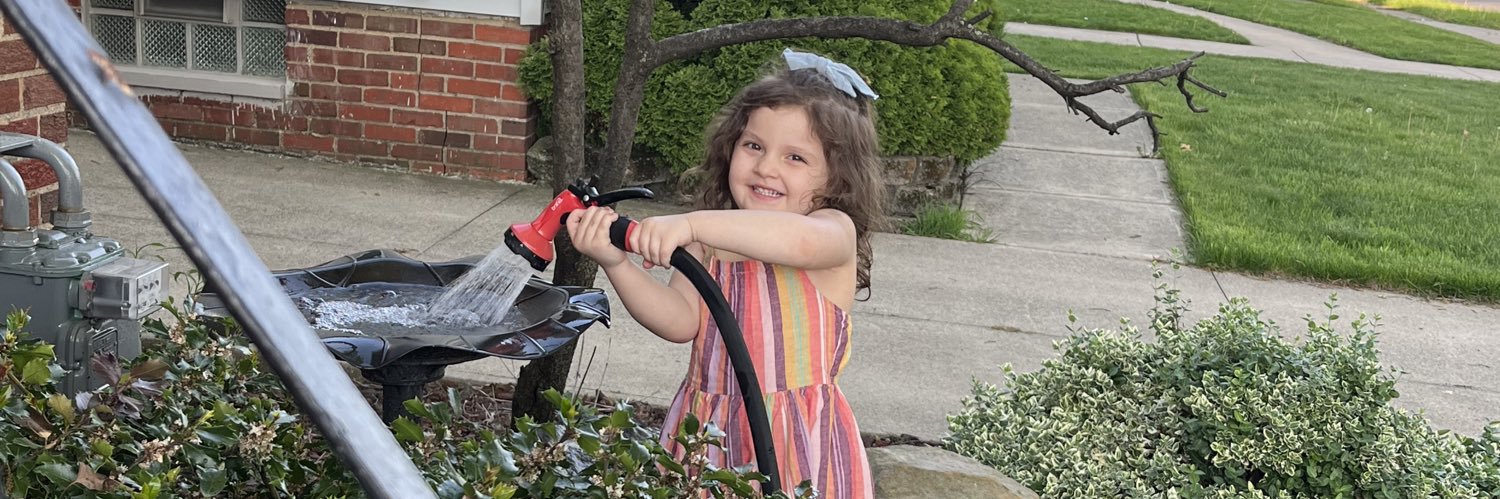 peachpitbby's profile banner image