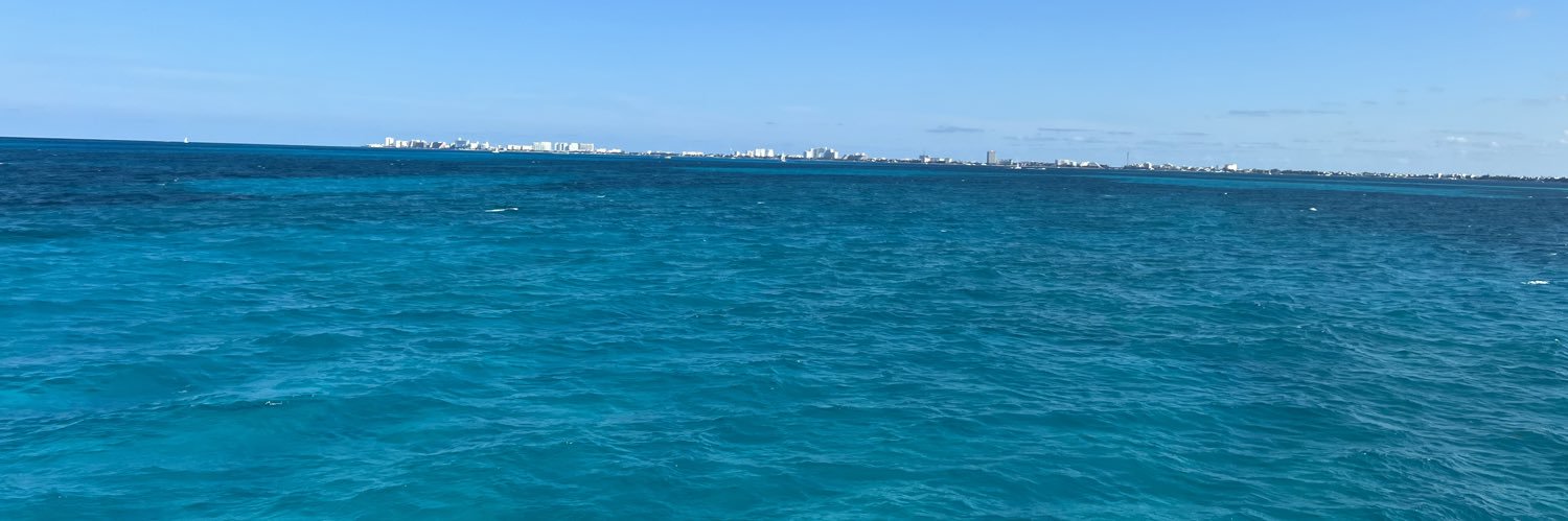_ClaudiaNavarro's profile banner image