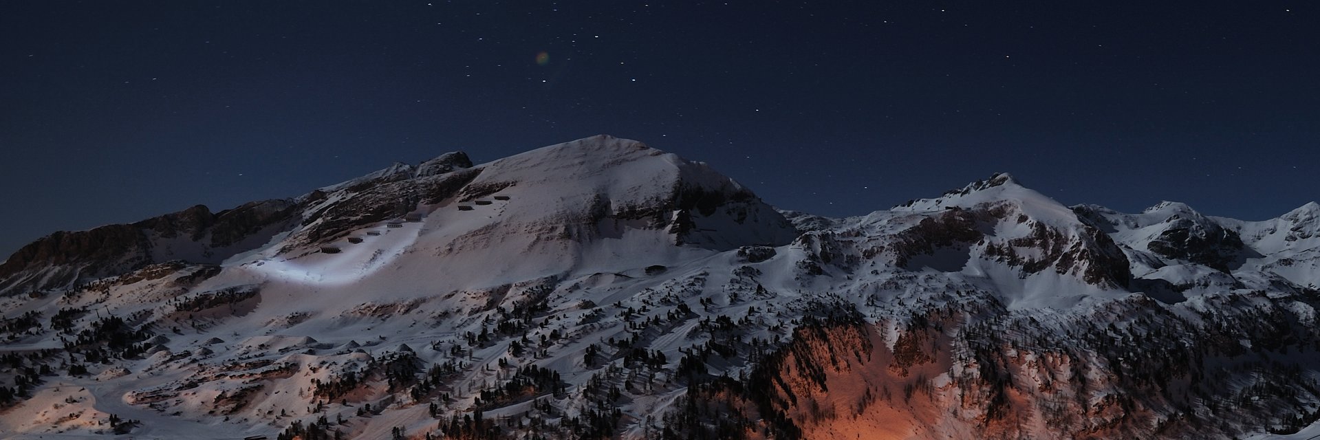 tororaton's profile banner image