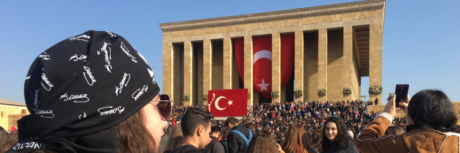 sersemkadn's profile banner image