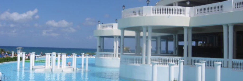 kimthom4's profile banner image