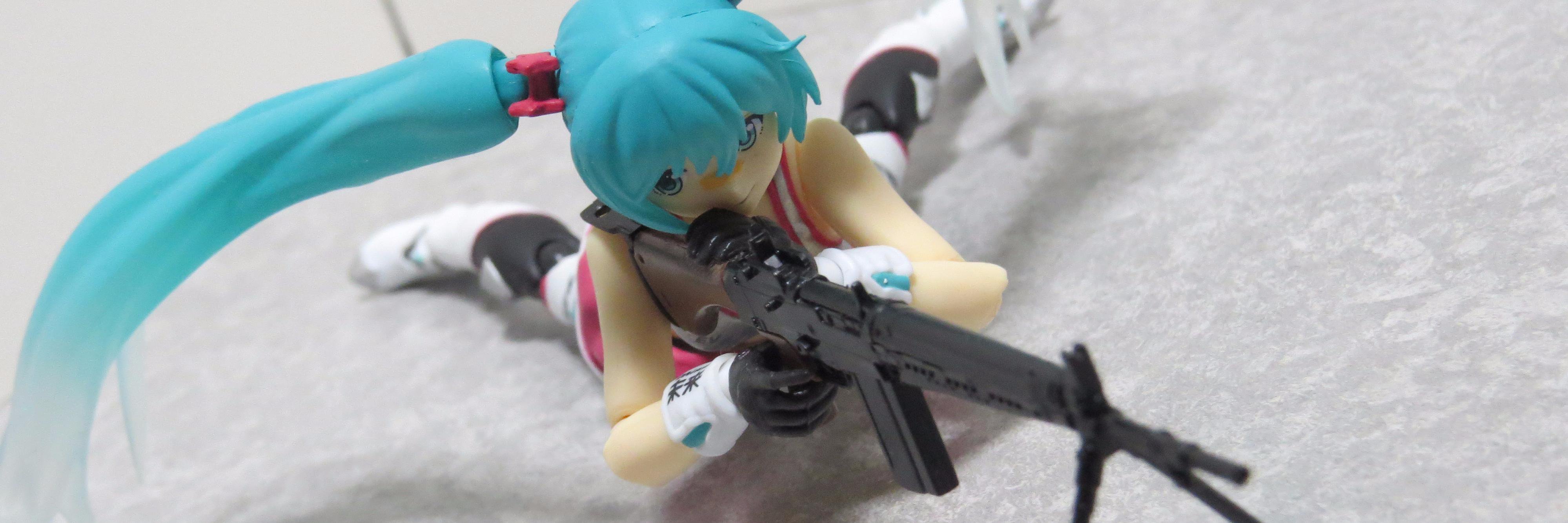 U_MON's profile banner image