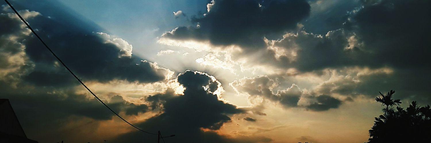 qiansmiles's profile banner image