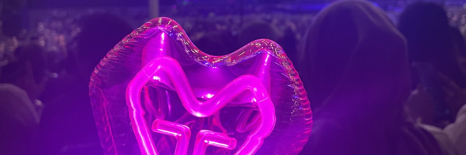 taengooaa's profile banner image