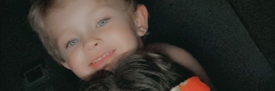 baileeejeann's profile banner image