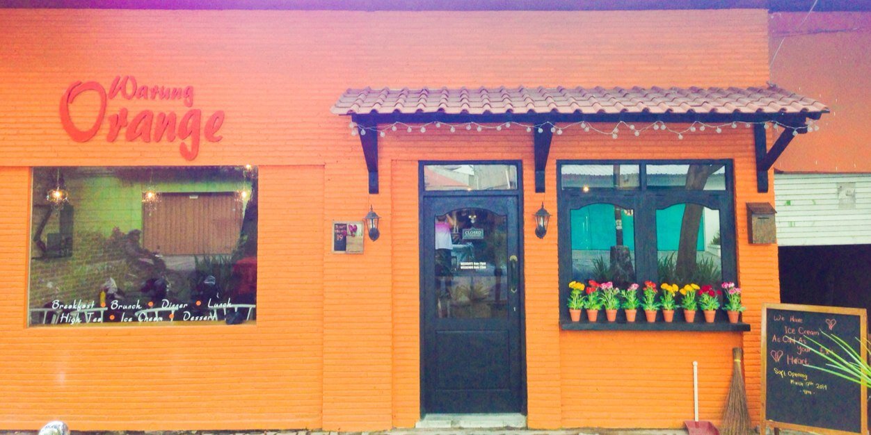 warung orange solo banner