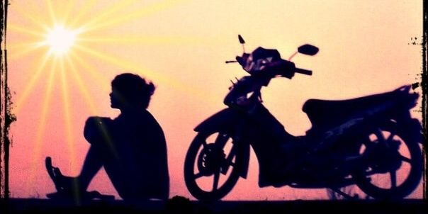 vhanhelnt's profile banner image