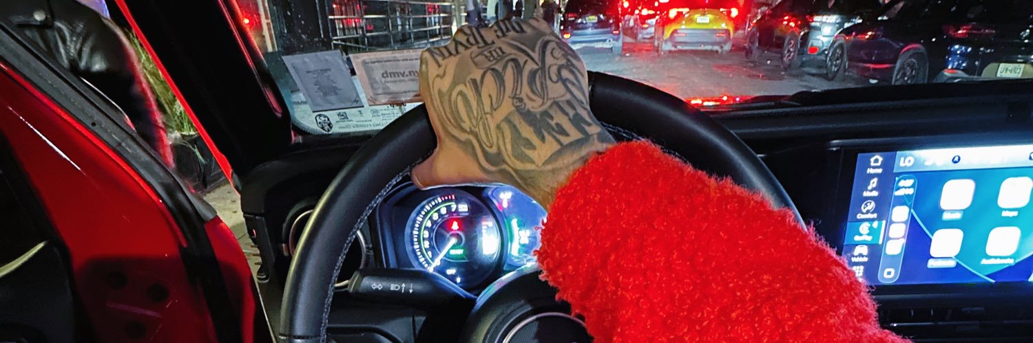 TheRealHenny's profile banner image