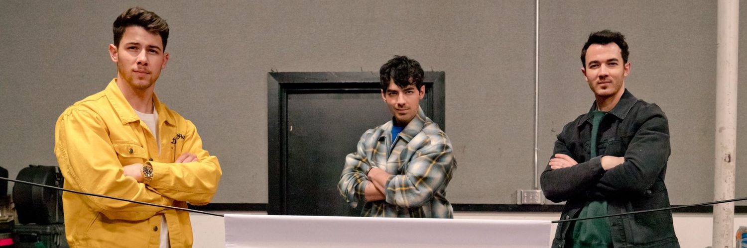 laramonteiroa's profile banner image