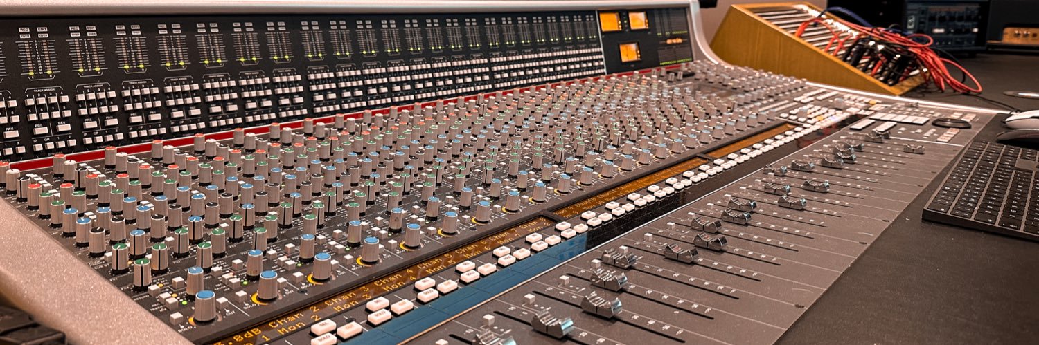 sensiblemusic's profile banner image