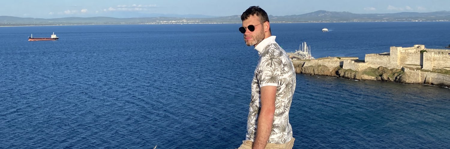 emretekik1's profile banner image