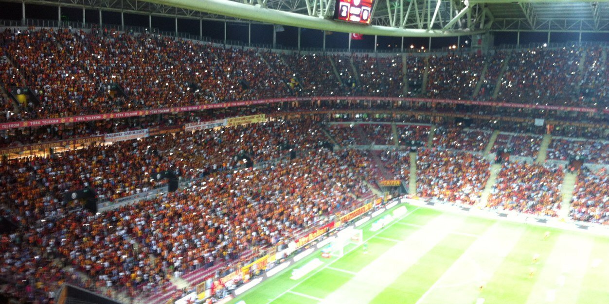 Ozan_Calik's profile banner image