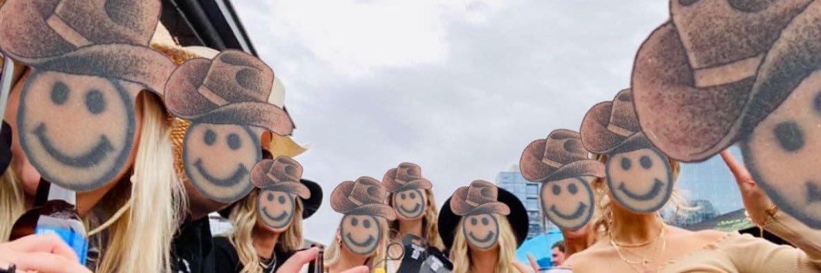 LillianRheta's profile banner image