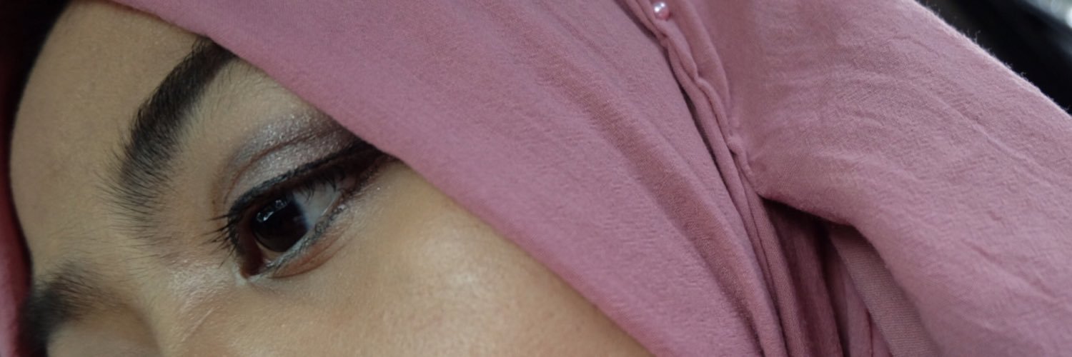 eviiANG's profile banner image