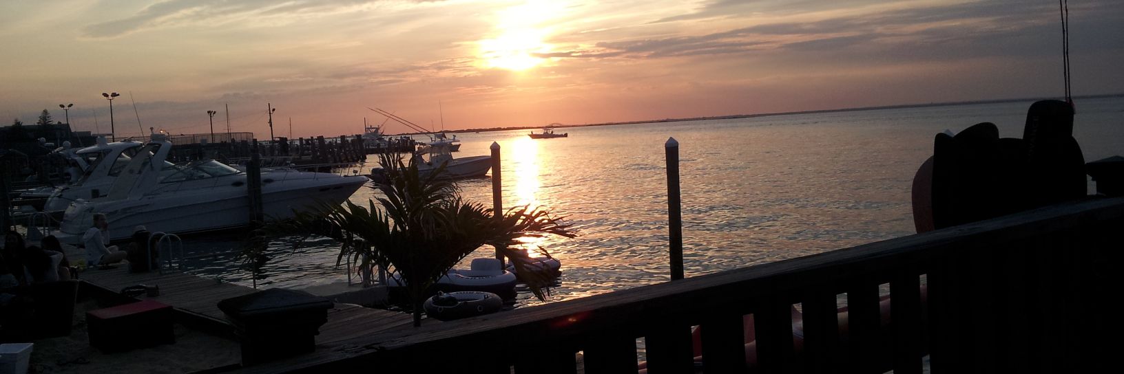 kmbeach25's profile banner image