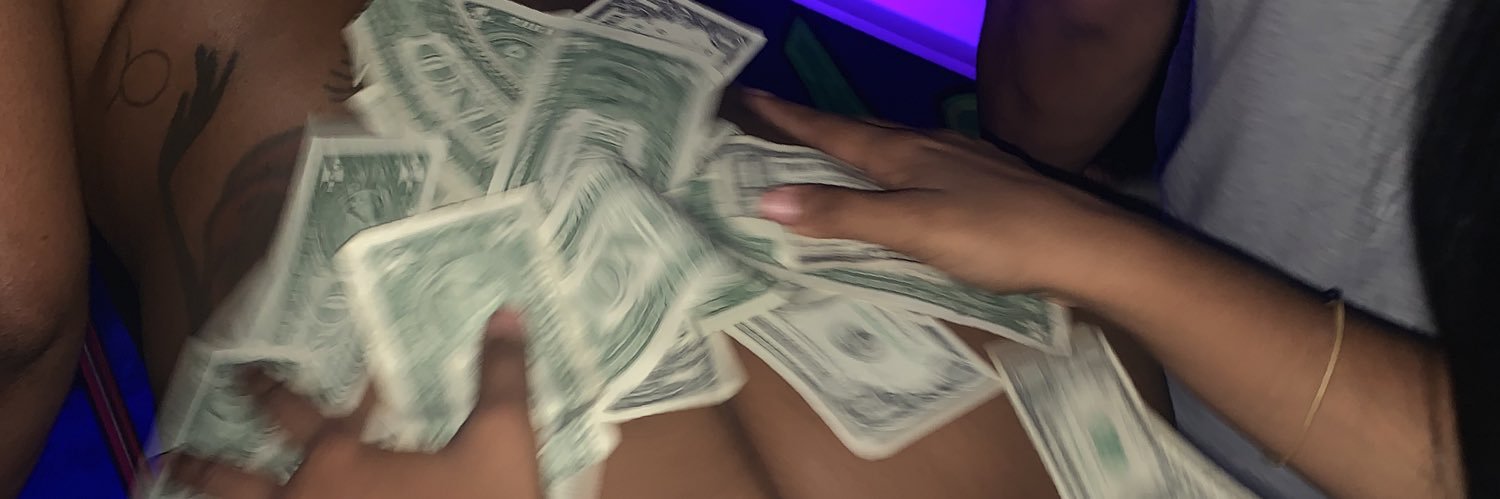 easymoneytrip's profile banner image