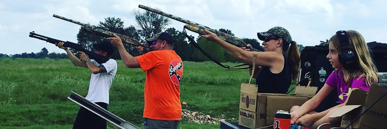 Dusty Lee🥀 banner