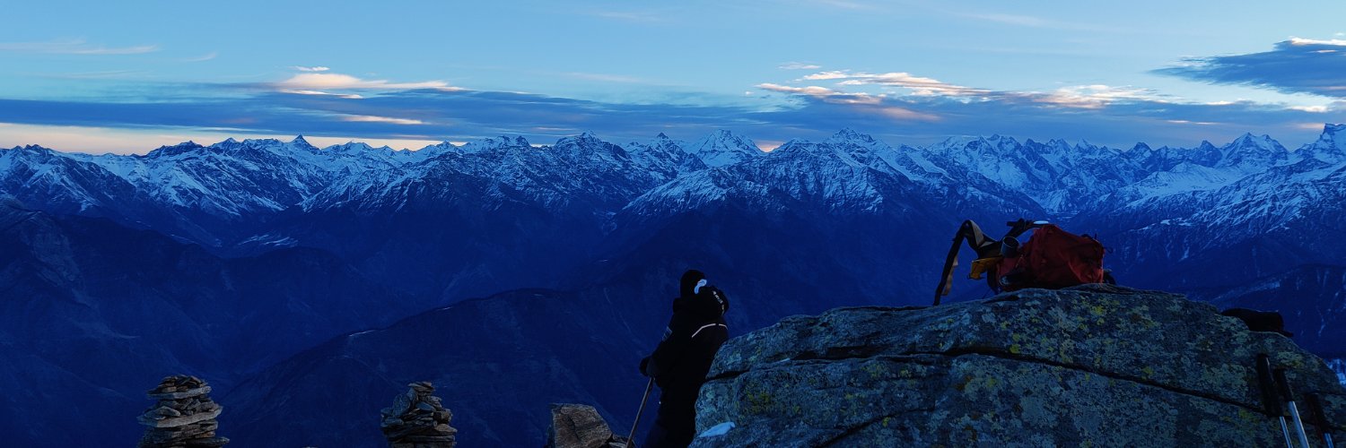 MeetSirja's profile banner image