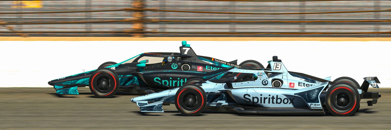 Momo 😺🏎 banner