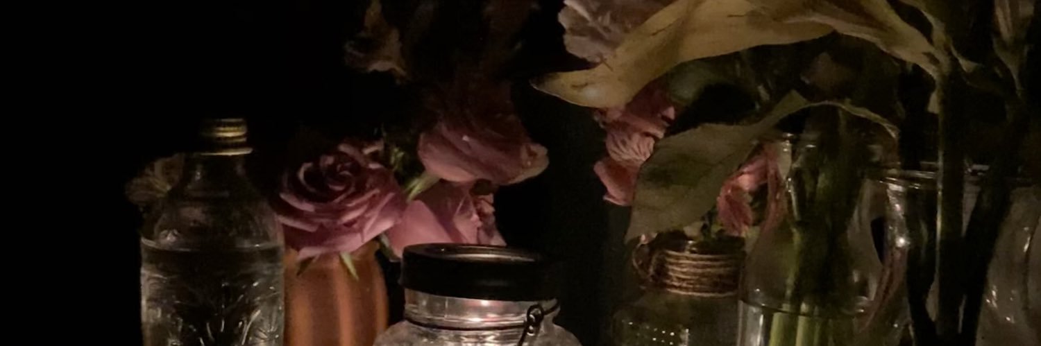 iDaarling's profile banner image