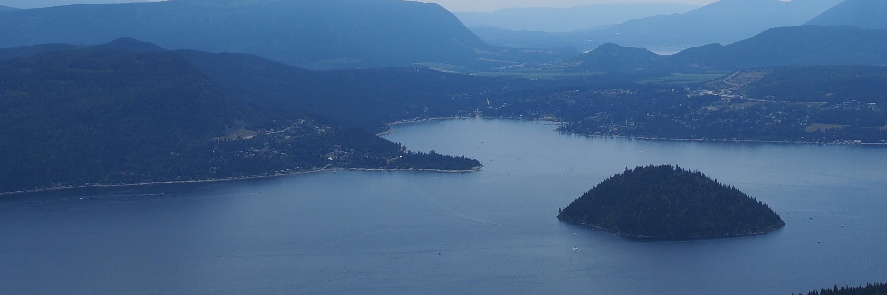 Shuswap Living! banner