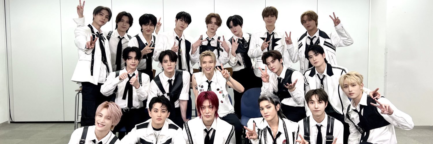 ˚◞♡⋆⭒˚ banner