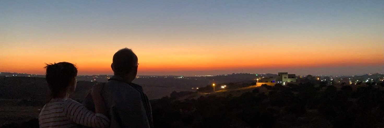 zeenamkh's profile banner image