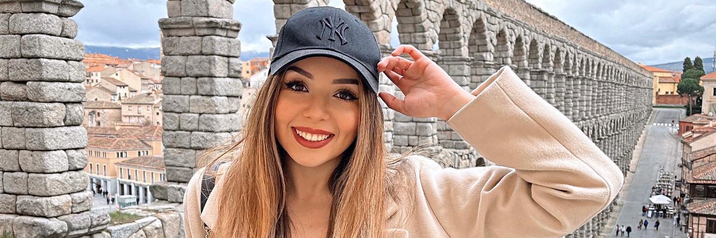 Mariaa_Corona's profile banner image