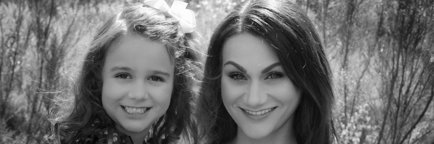 erinxduh's profile banner image