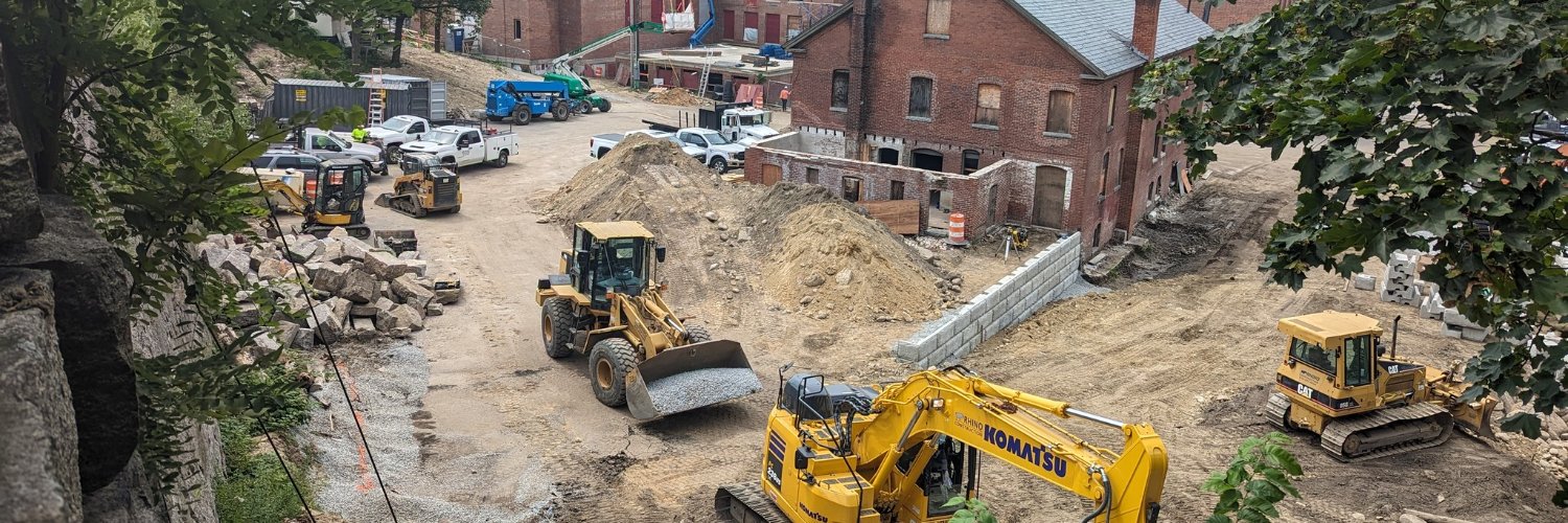 NewVue Communities banner