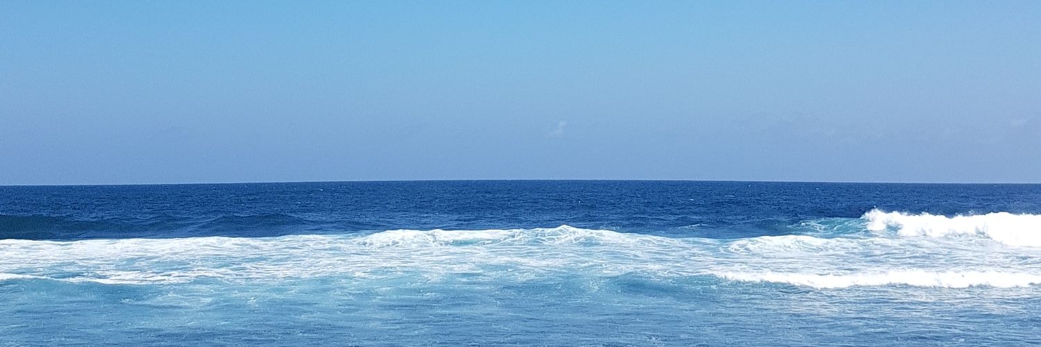 heynaad's profile banner image