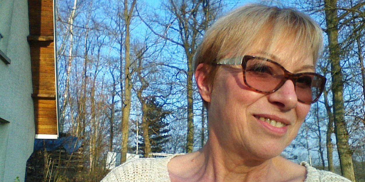 PetiteAdele51's profile banner image