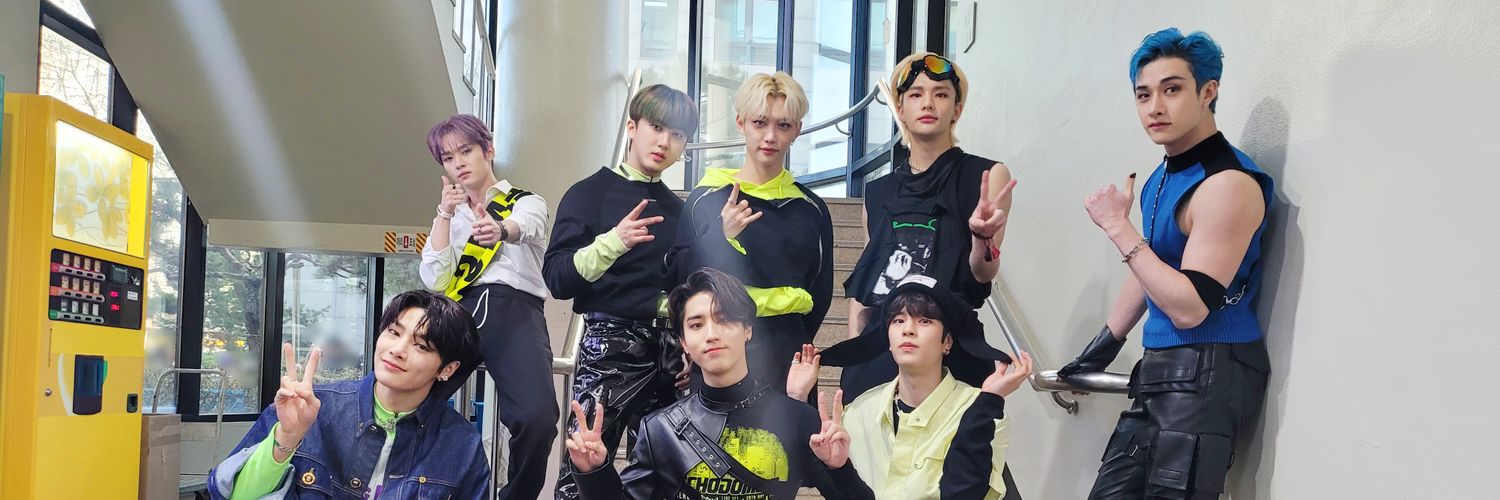 SaraTour's profile banner image