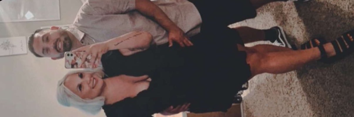 halez22's profile banner image