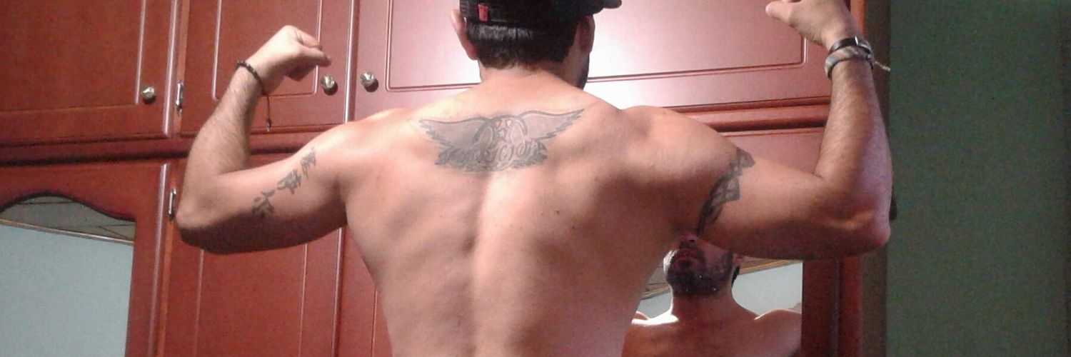 mauriS33's profile banner image