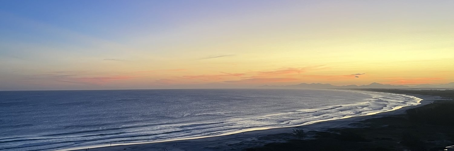 marcellemedeirs's profile banner image