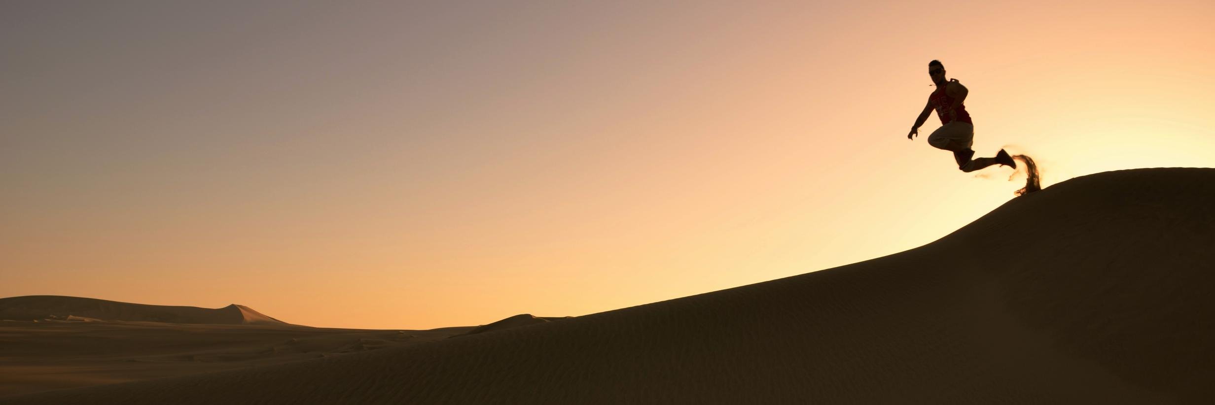 aaroncomotuki's profile banner image