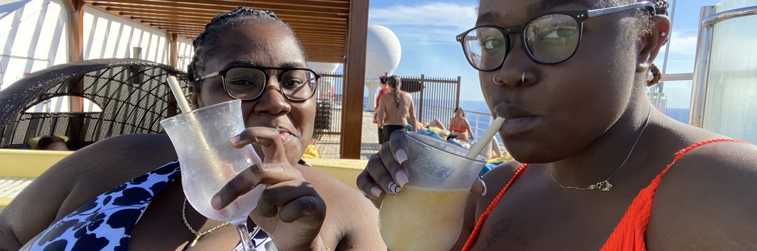 Bria thee RT 👩🏾‍⚕️💰 banner