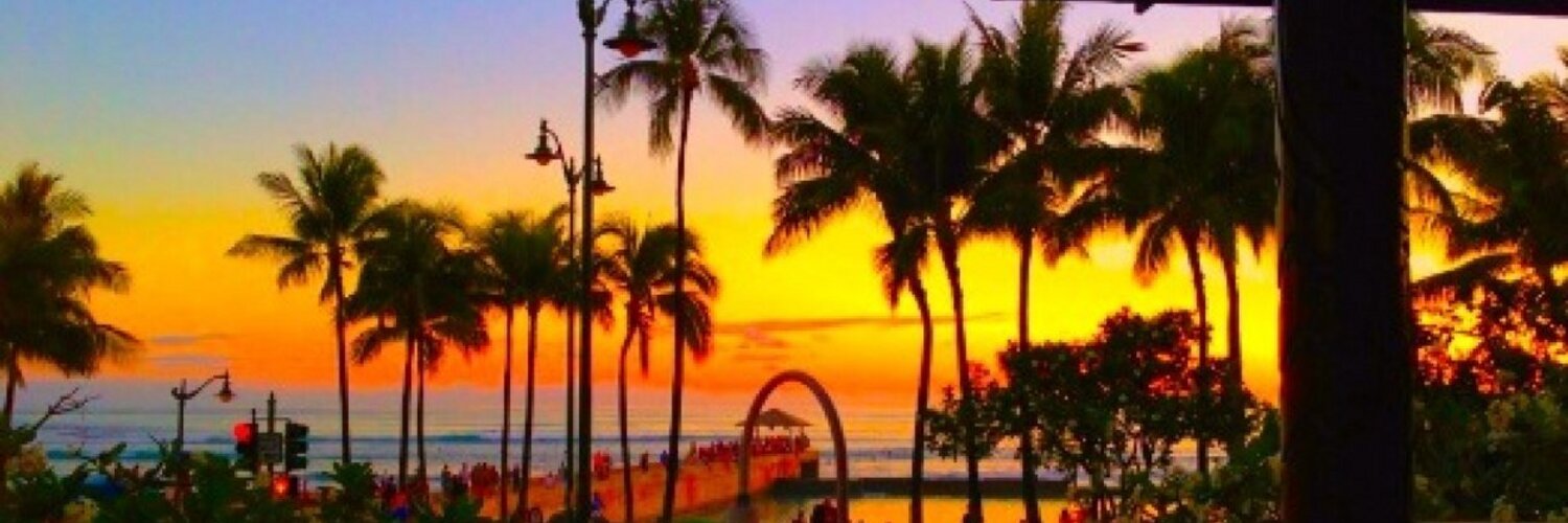Lucy_1012_'s profile banner image
