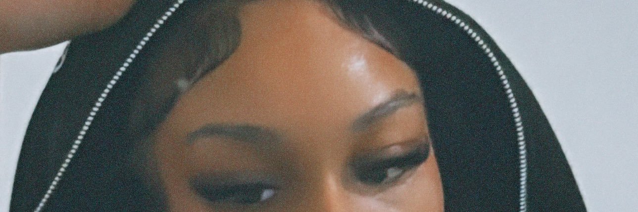 leilabrenye's profile banner image