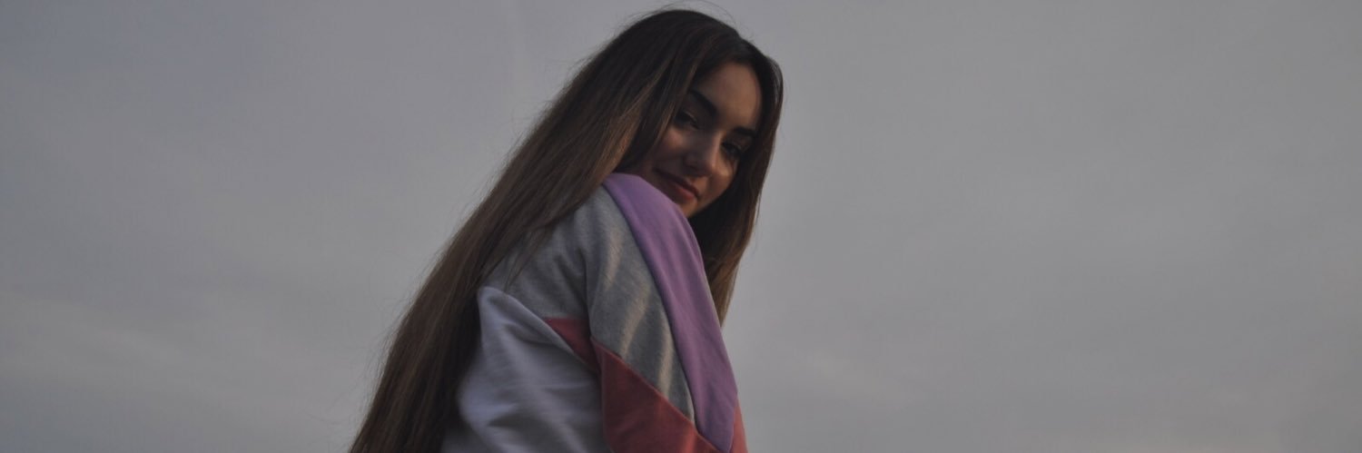 laiaburdoy's profile banner image