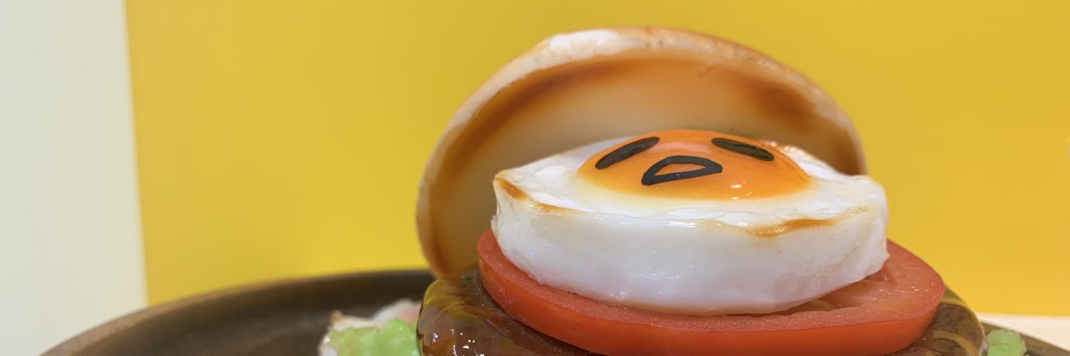moremoredee's profile banner image