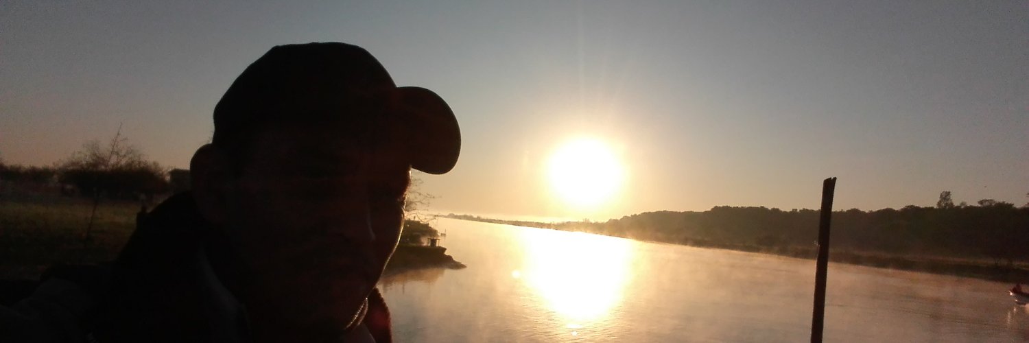 morelwilly's profile banner image